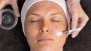 NON-SURGICAL FACE TREATMENTS IN GLASGOW WESTEND